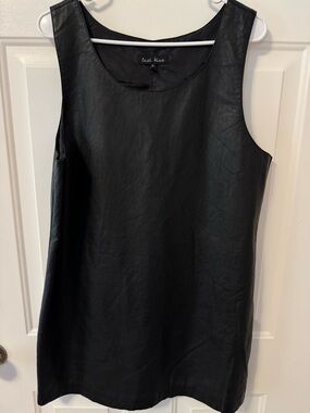 last kiss Black Faux Leather Sleeveless Tunic